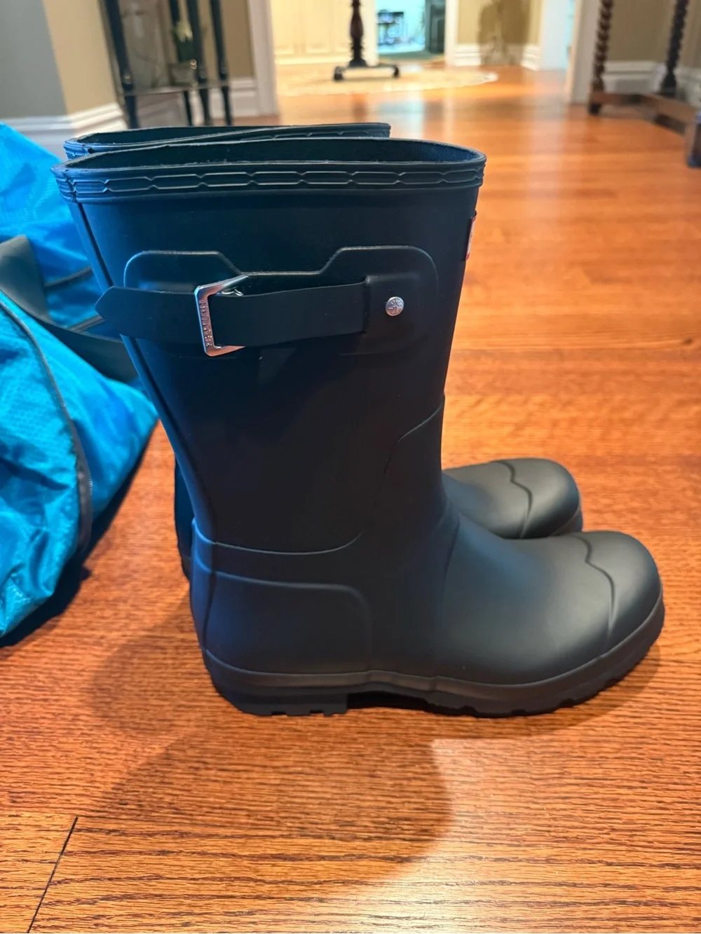Hunter short men’s matte rain boots